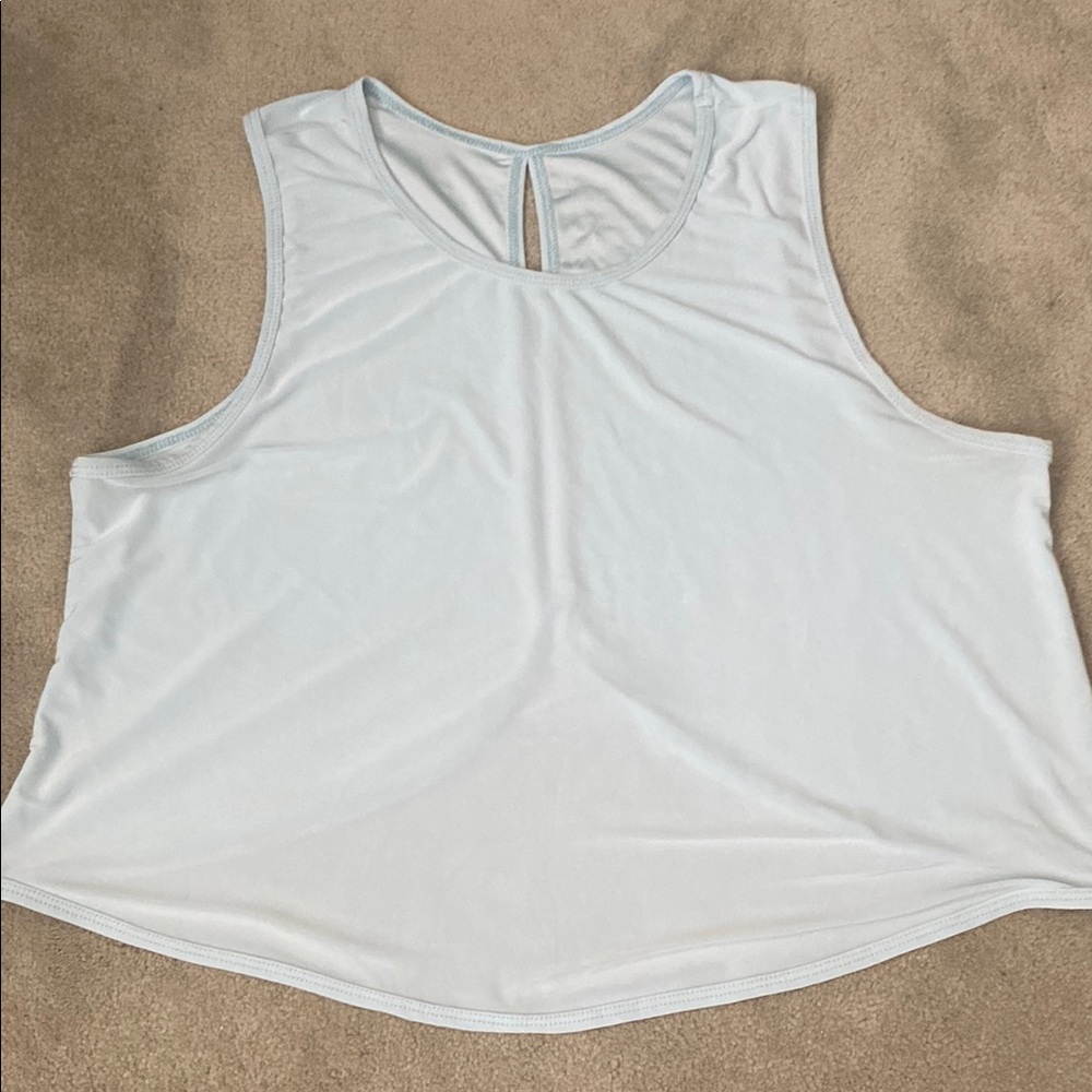 Onzie Sleeveless Yoga Top - powder Blue